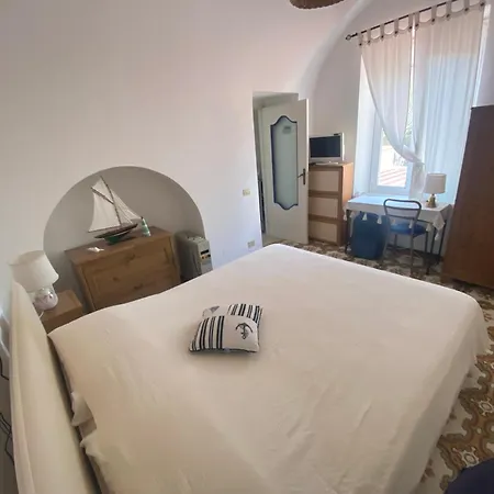 Casina Edomilla * Capri