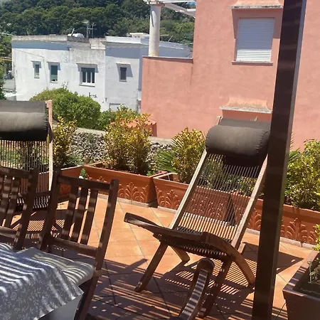 Casina Edomilla Apartment Capri